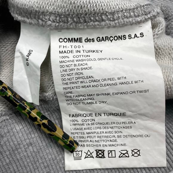 COMME Des GARCONS x KAWS Pullover Hoodie Size M - Picture 6 of 8